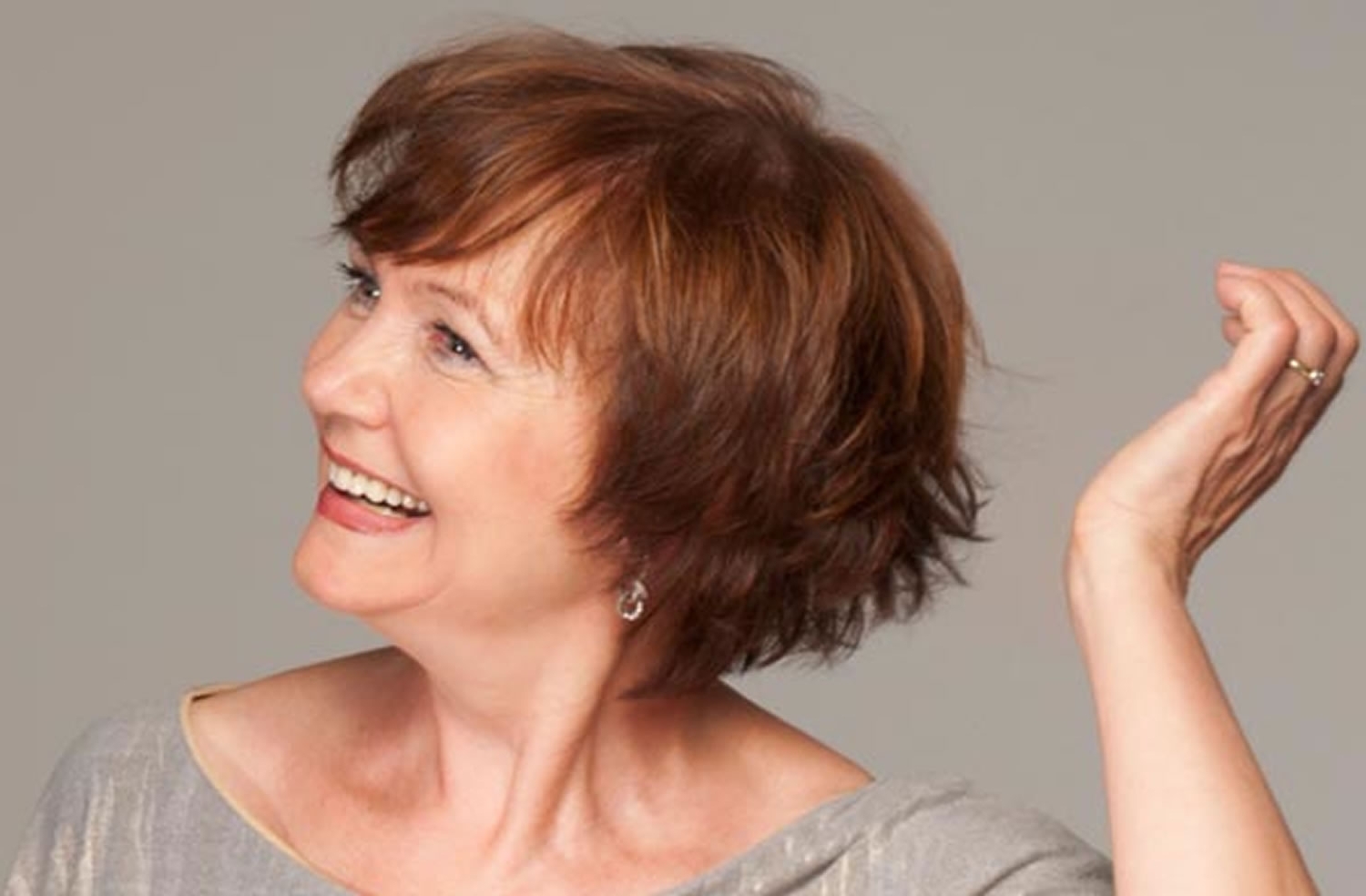 The Best Haircuts For Women Over 60 How To Look Younger